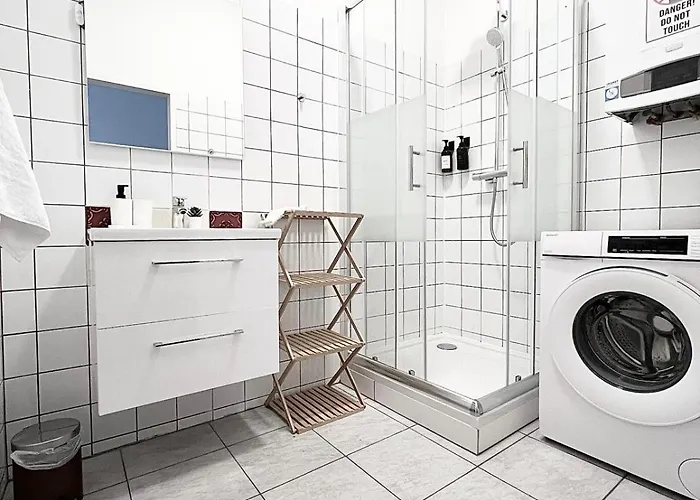 City&More! Charmantes Apartment Mit Altbauflair!