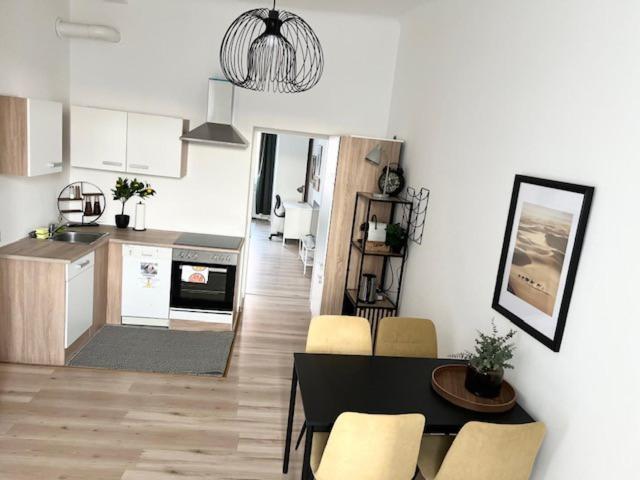 City&more! Charmantes Mit Altbauflair! Apartament *